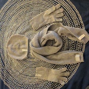 Calvin Klein winter accessories set